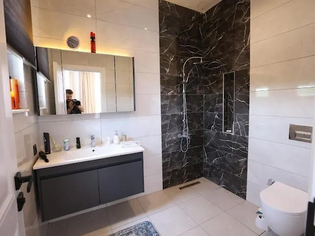 Luxury In Doesemealti 安塔利亚