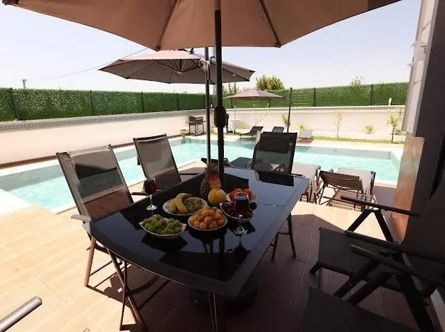 Luxury In Doesemealti 别墅 *