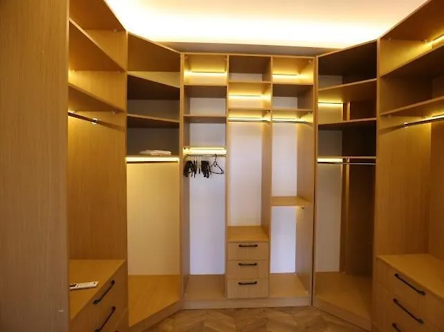 Luxury In Doesemealti 别墅