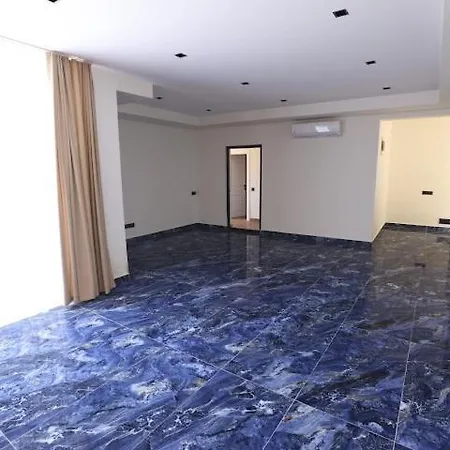 Luxury In Doesemealti *