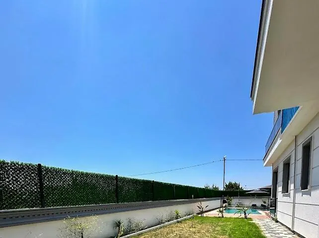 Вилла Luxury In Doesemealti Анталья