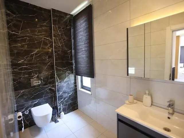 Luxury In Doesemealti Анталья