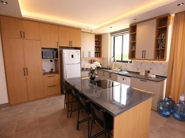 Luxury In Doesemealti Вилла Анталья