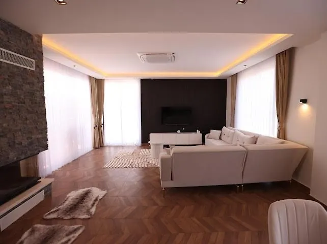 Вилла Luxury In Doesemealti *