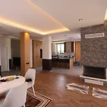 Luxury In Doesemealti * אנטליה