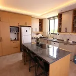 Luxury In Doesemealti וילה אנטליה