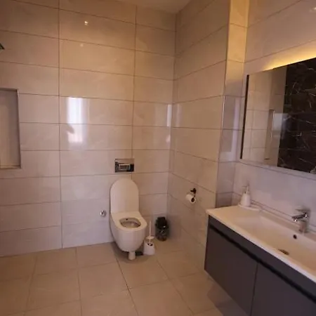 Luxury In Doesemealti Antalya