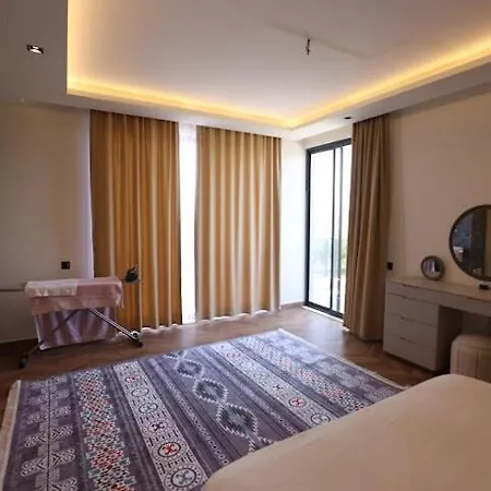 Luxury In Doesemealti * Antalya