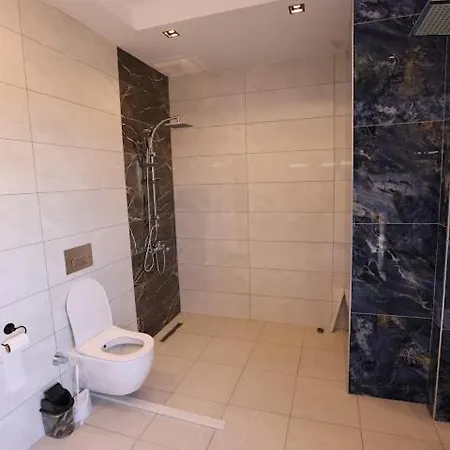 Luxury In Doesemealti *